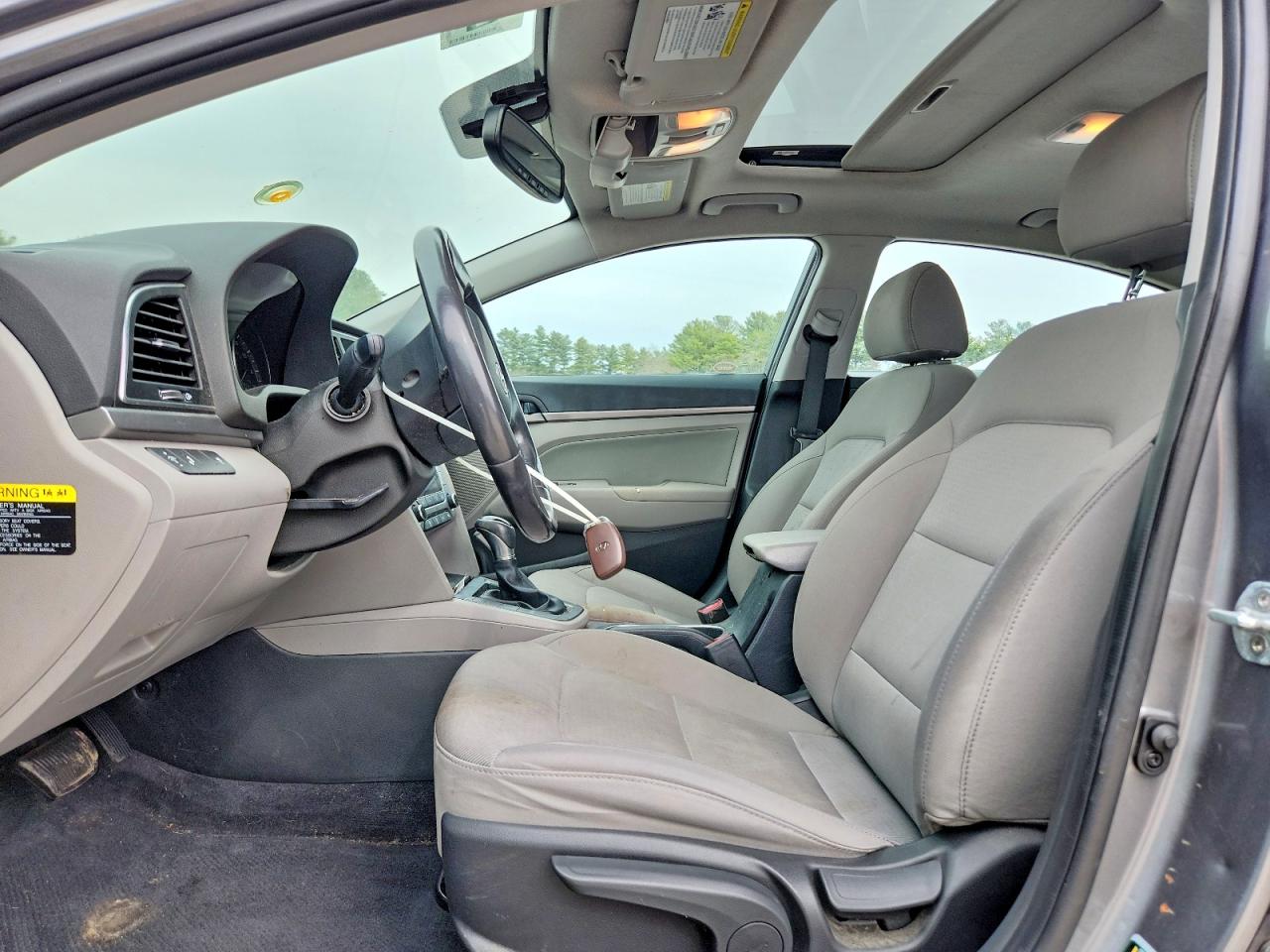 Hyundai ELANTRA Value Edition