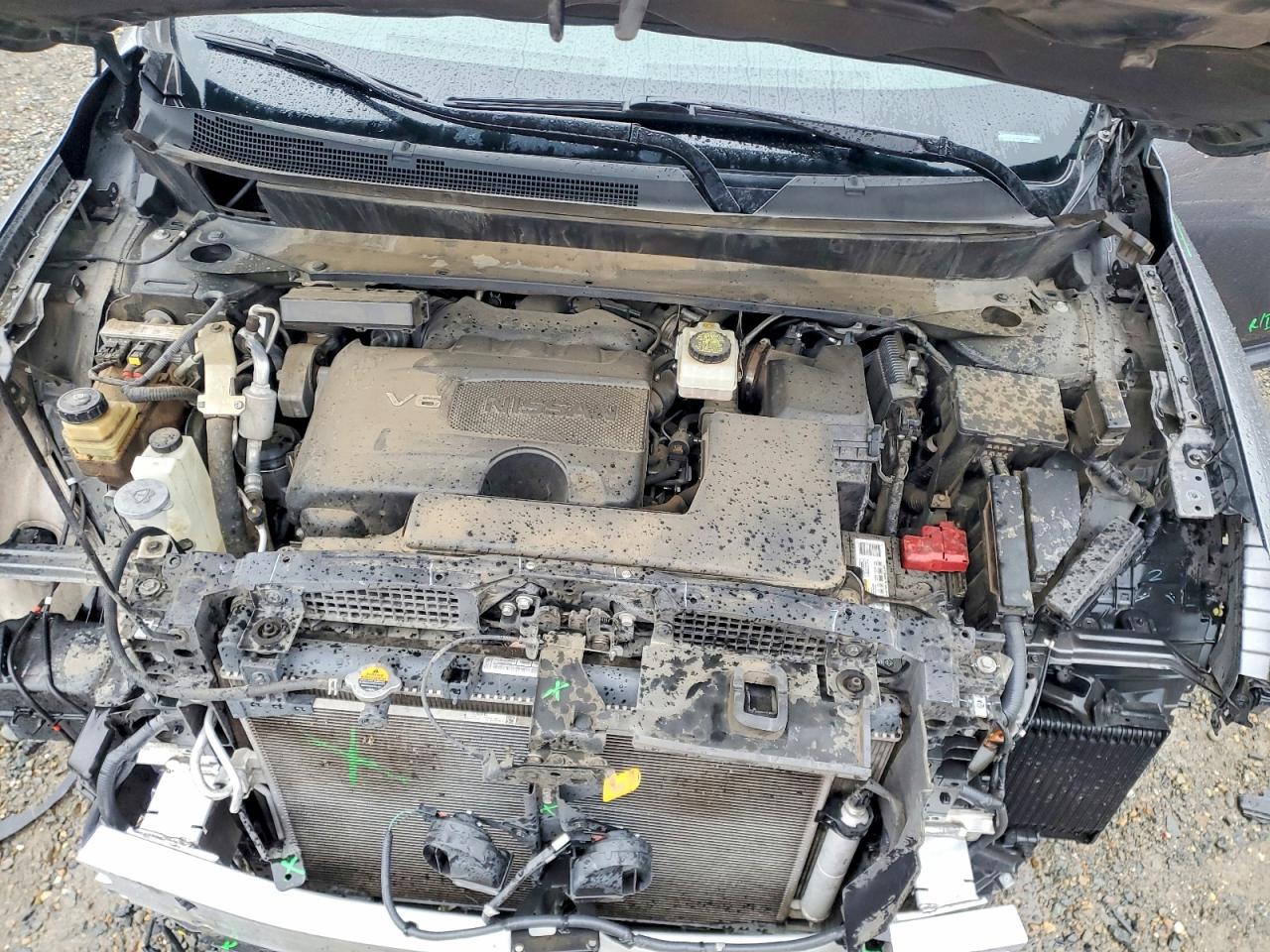 Nissan Pathfinder S
