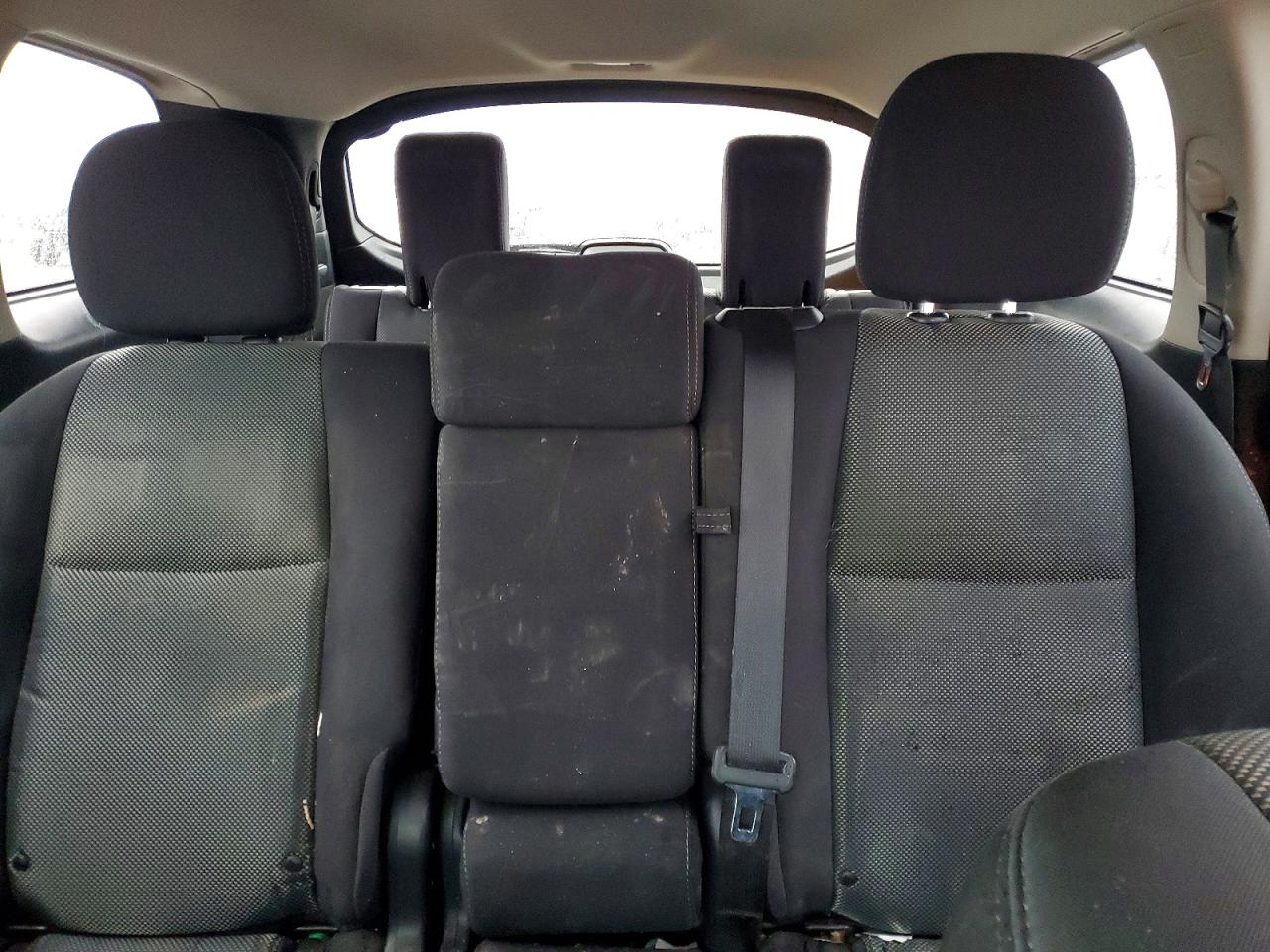 Nissan Pathfinder S