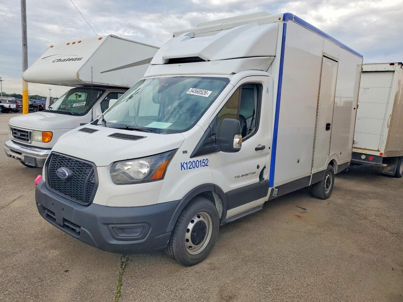 Salvage Ford Transit Image