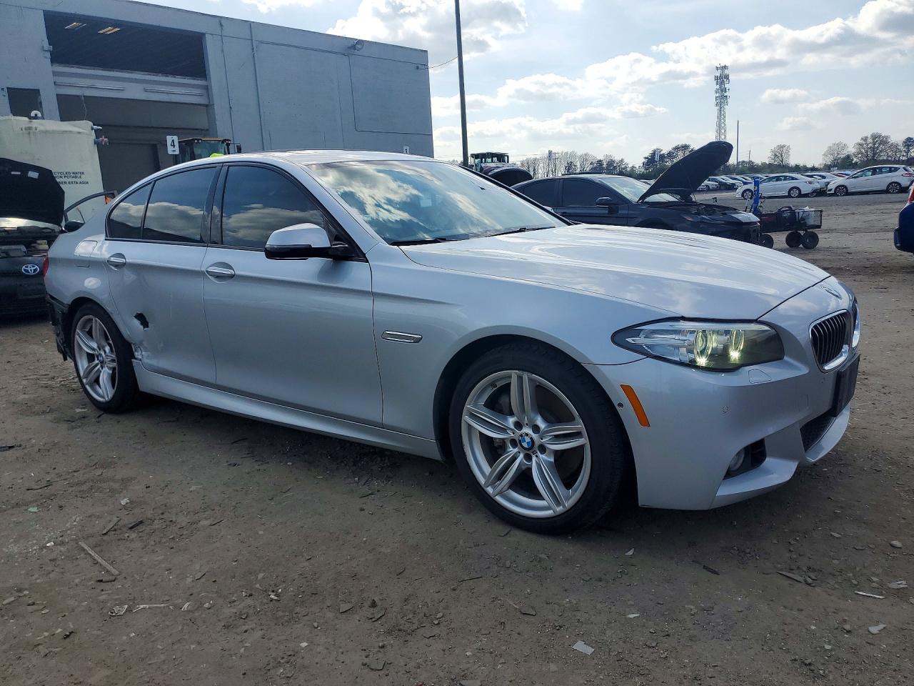 BMW 5 Series Xi