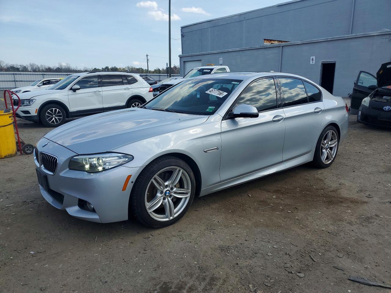 Salvage BMW 5 Series Image