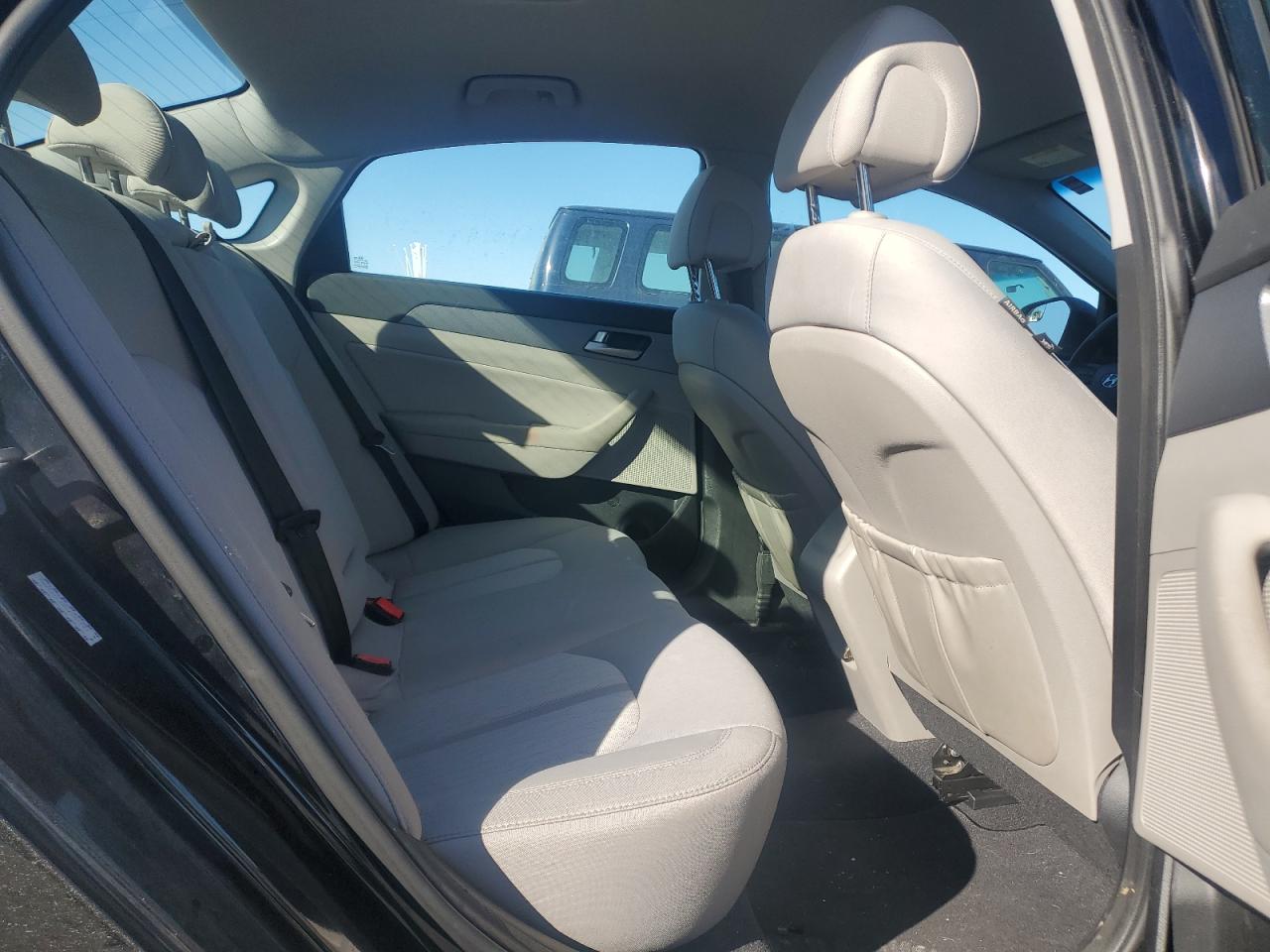 Hyundai SONATA Hybrid
