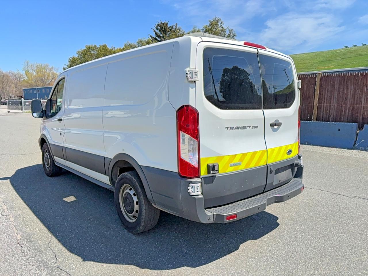 Ford Transit T-250