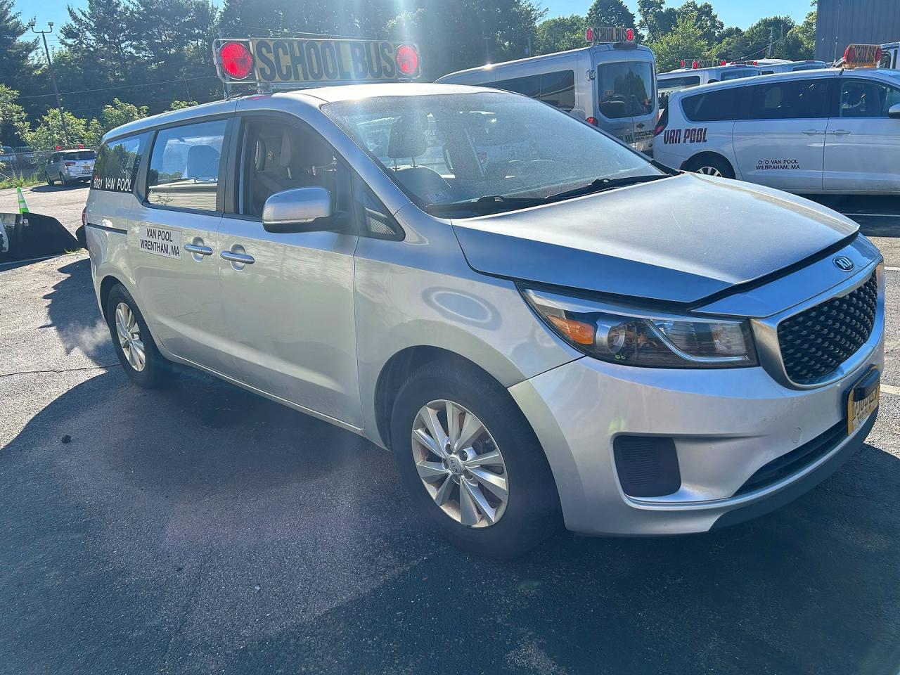 2017 Kia Sedona KNDMA5C1XH6******