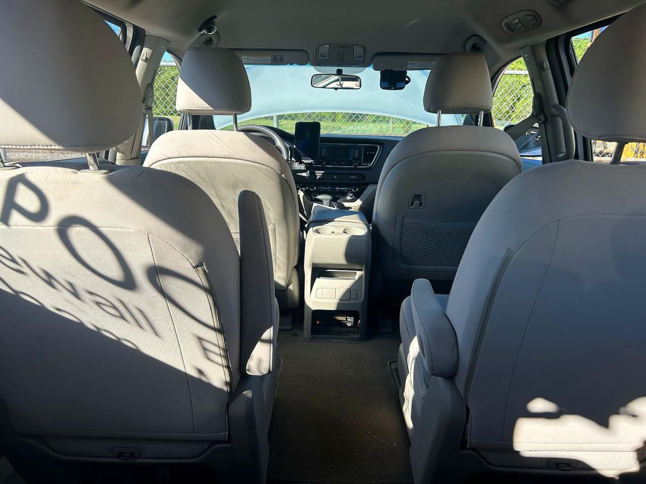 Kia Sedona L