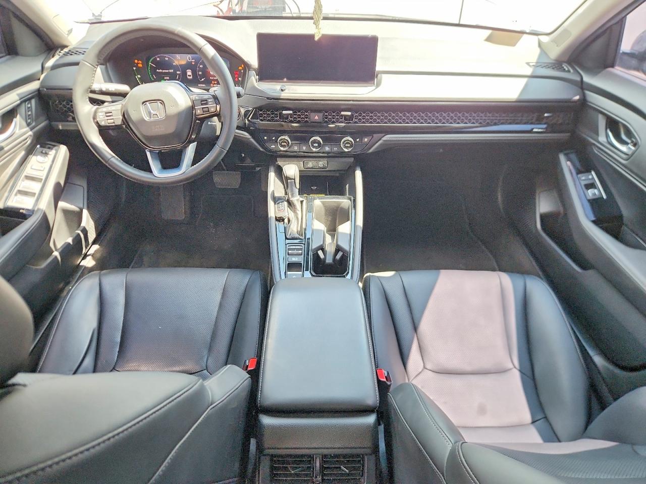 Honda Accord Touring Hybrid