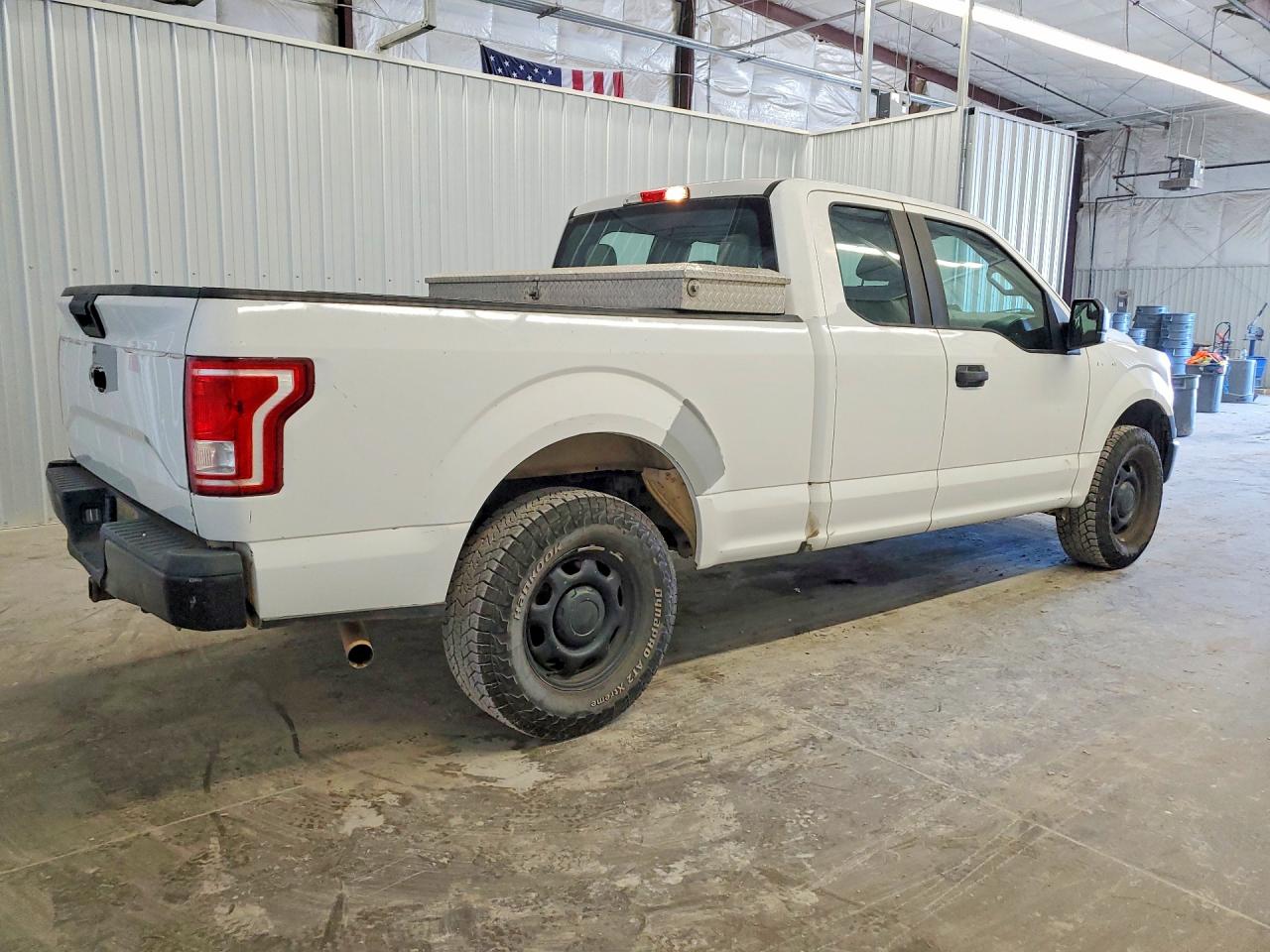Ford F-150 Super Cab