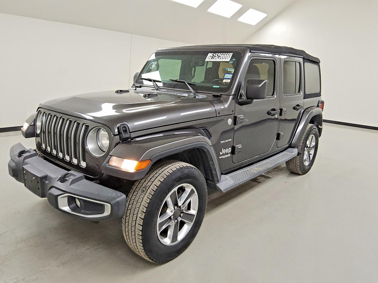 Salvage Jeep Wrangler Image