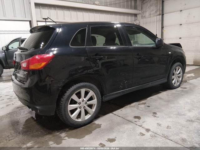 Mitsubishi Outlander Es