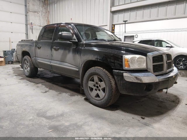 Salvage Dodge Dakota Image