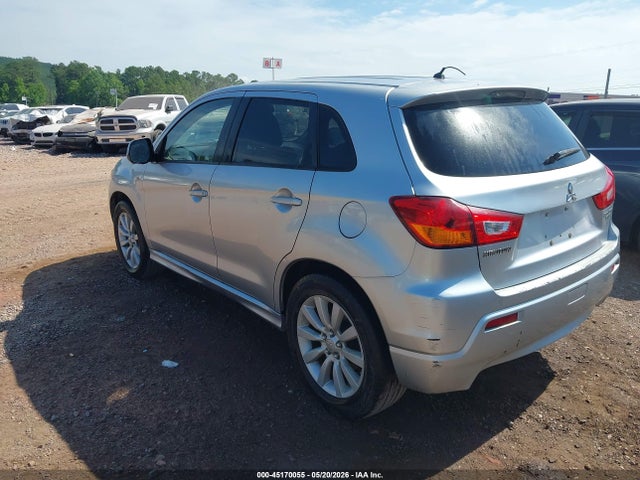 Mitsubishi Outlander Se