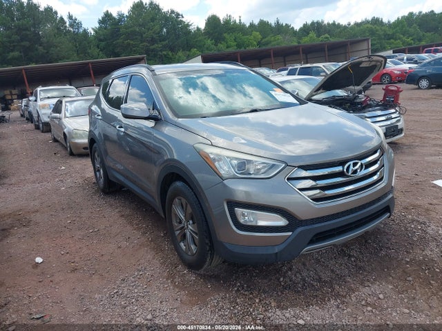Salvage Hyundai SANTA FE Image