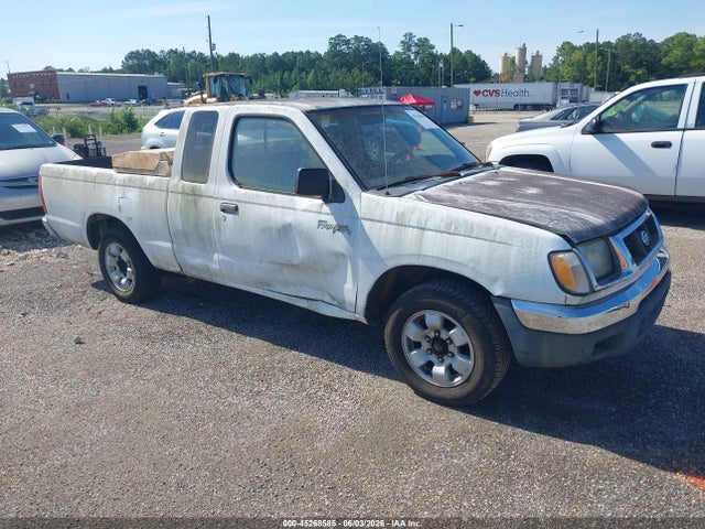 Salvage Nissan Frontier Image