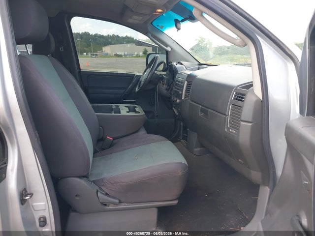 Nissan Titan Xe