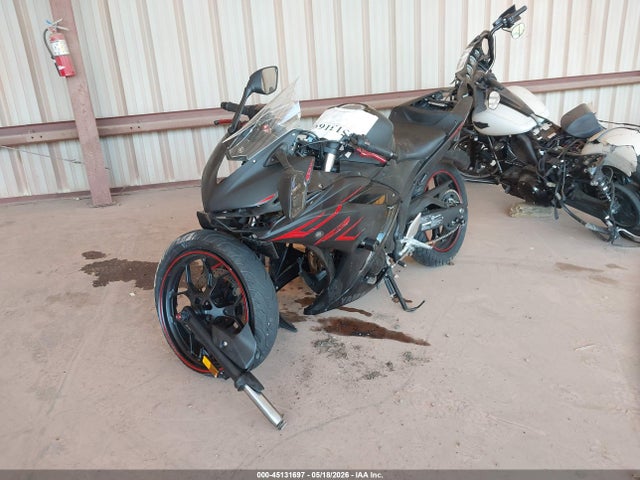 Yamaha Yzfr3