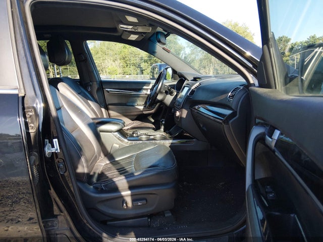 Kia Sorento Limited V6