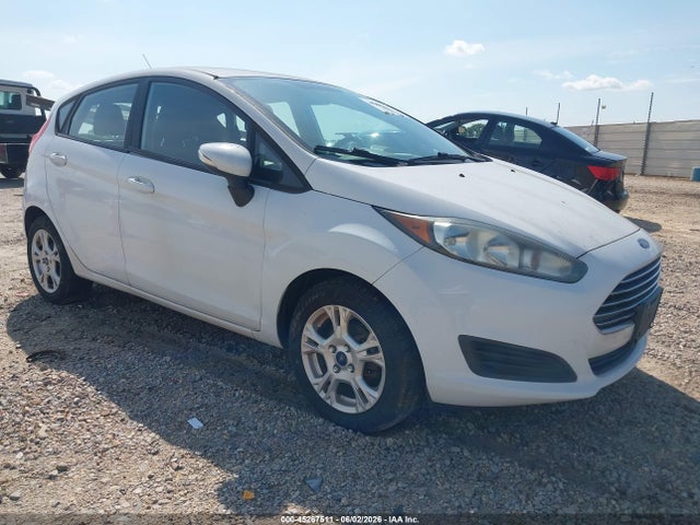 Salvage Ford Fiesta Image