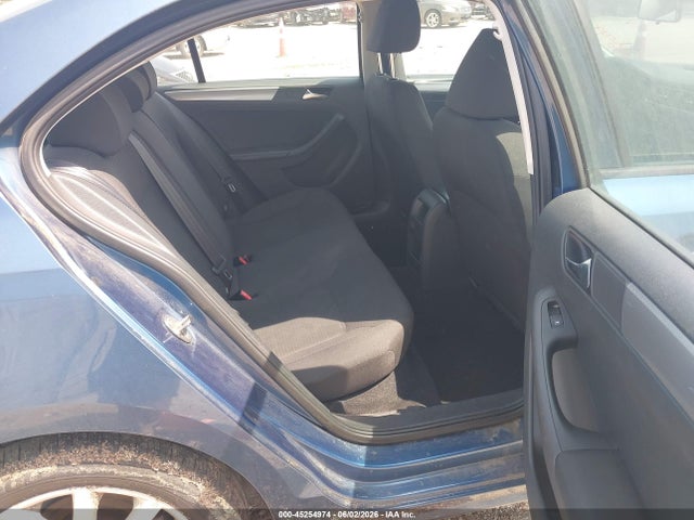 Volkswagen Jetta 1.8t Se
