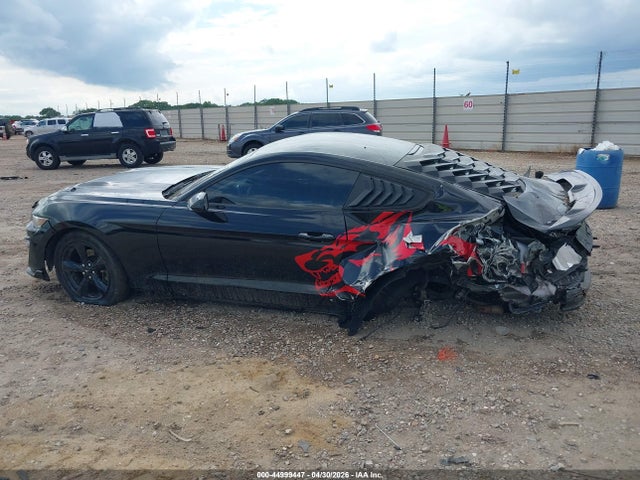 Ford Mustang V6
