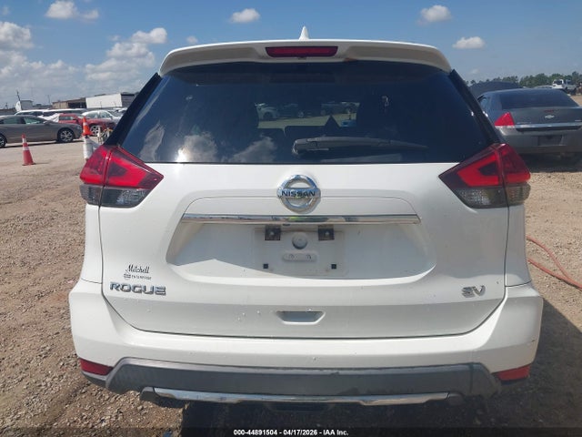 Nissan Rogue Sv