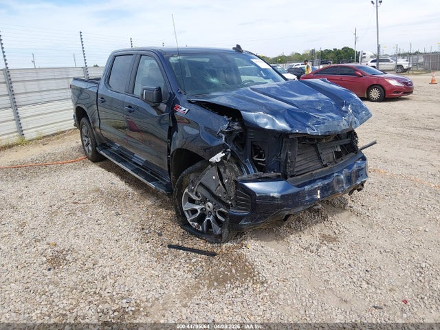 Salvage Chevrolet Silverado 1500 Image