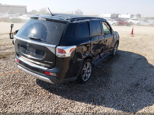 Mitsubishi Outlander Se