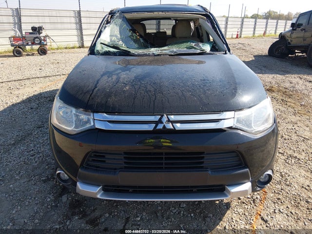 Mitsubishi Outlander Se