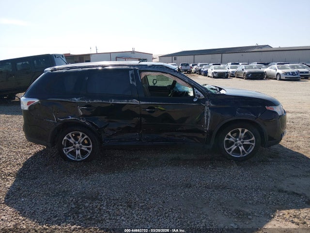 Mitsubishi Outlander Se