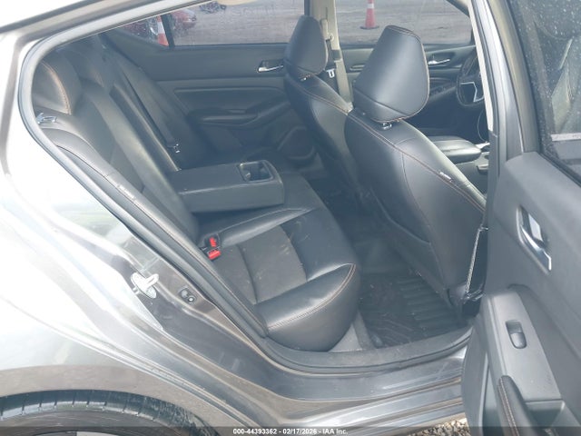 Nissan Altima Sr Fwd