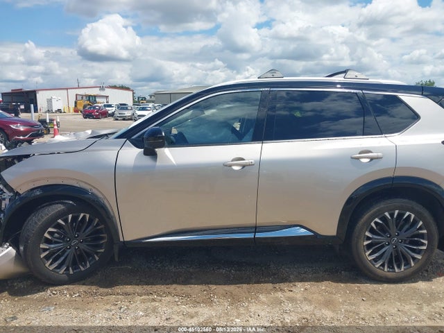 Nissan Rogue Platinum Intelligent Awd