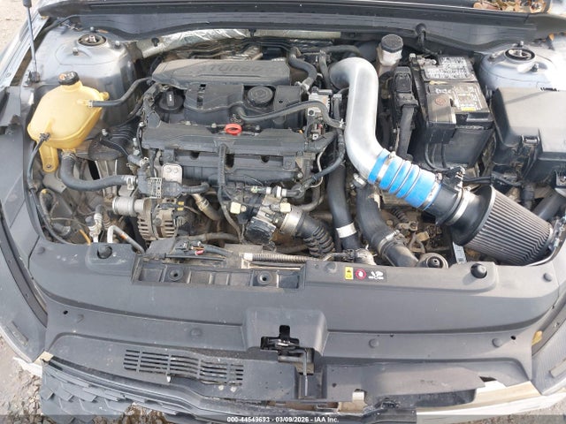 Kia K5 Lxs