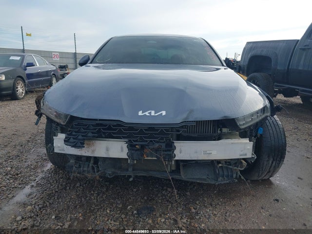 Kia K5 Lxs