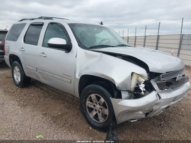 Salvage Chevrolet Tahoe Image