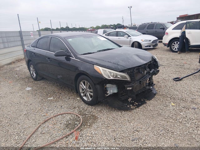 Salvage Hyundai SONATA Image