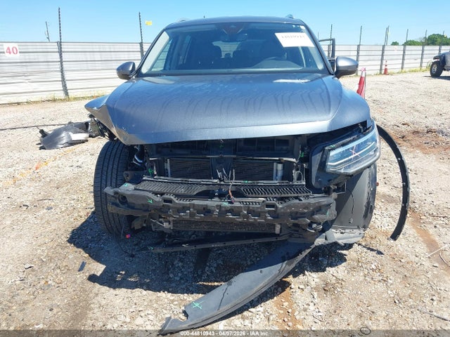 Volkswagen Tiguan 2.0t Se
