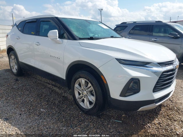 Salvage Chevrolet Blazer Image