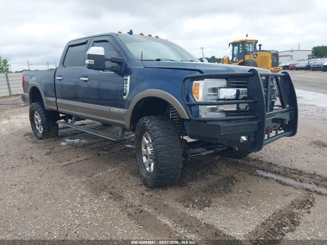 Salvage Ford F-250 Image