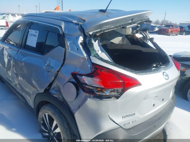 Nissan Kicks Sr Xtronic Cvt