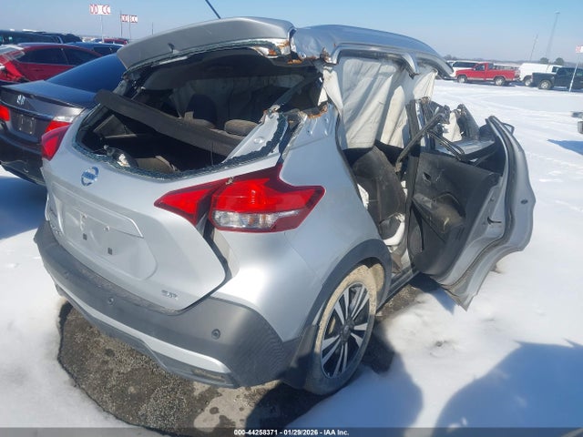 Nissan Kicks Sr Xtronic Cvt