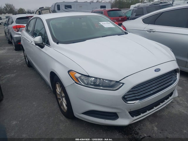 Salvage Ford Fusion Image