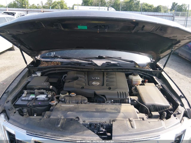Nissan Armada Platinum