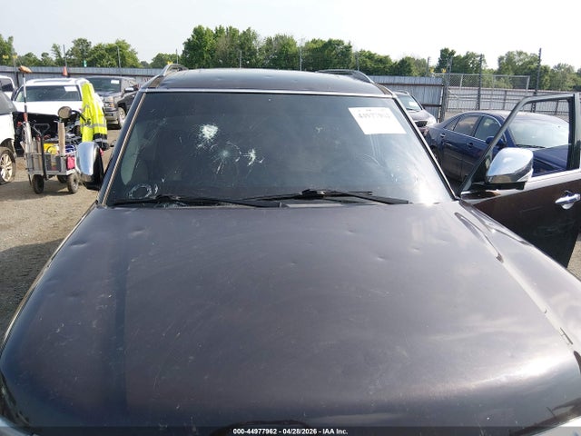Nissan Armada Platinum