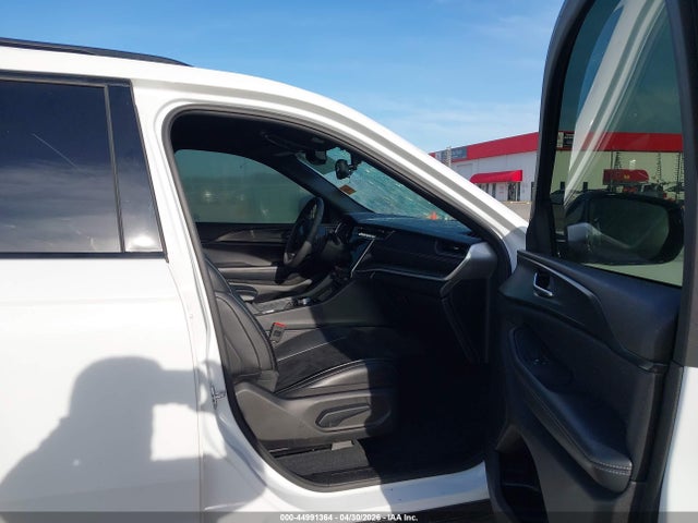 Jeep Grand Cherokee Altitude X 4x2