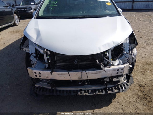 Toyota Sienna Xle