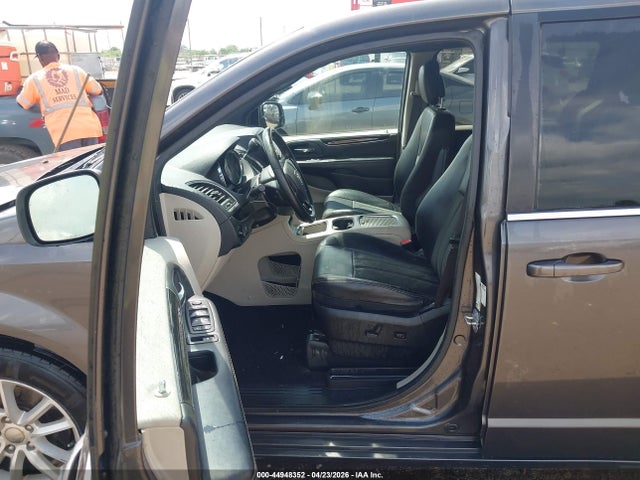 Dodge Grand Caravan Sxt