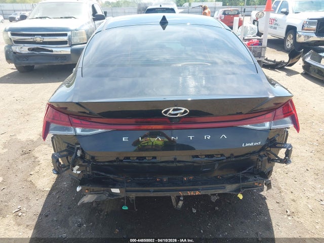 Hyundai ELANTRA Limited