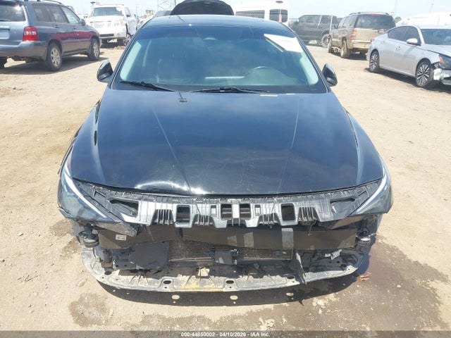 Hyundai ELANTRA Limited