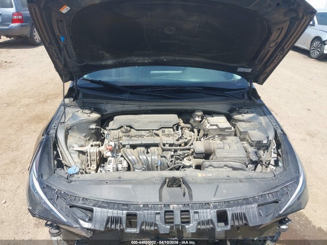 Hyundai ELANTRA Limited