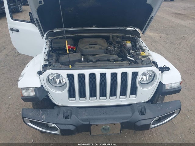 Jeep Wrangler Sahara 4x4